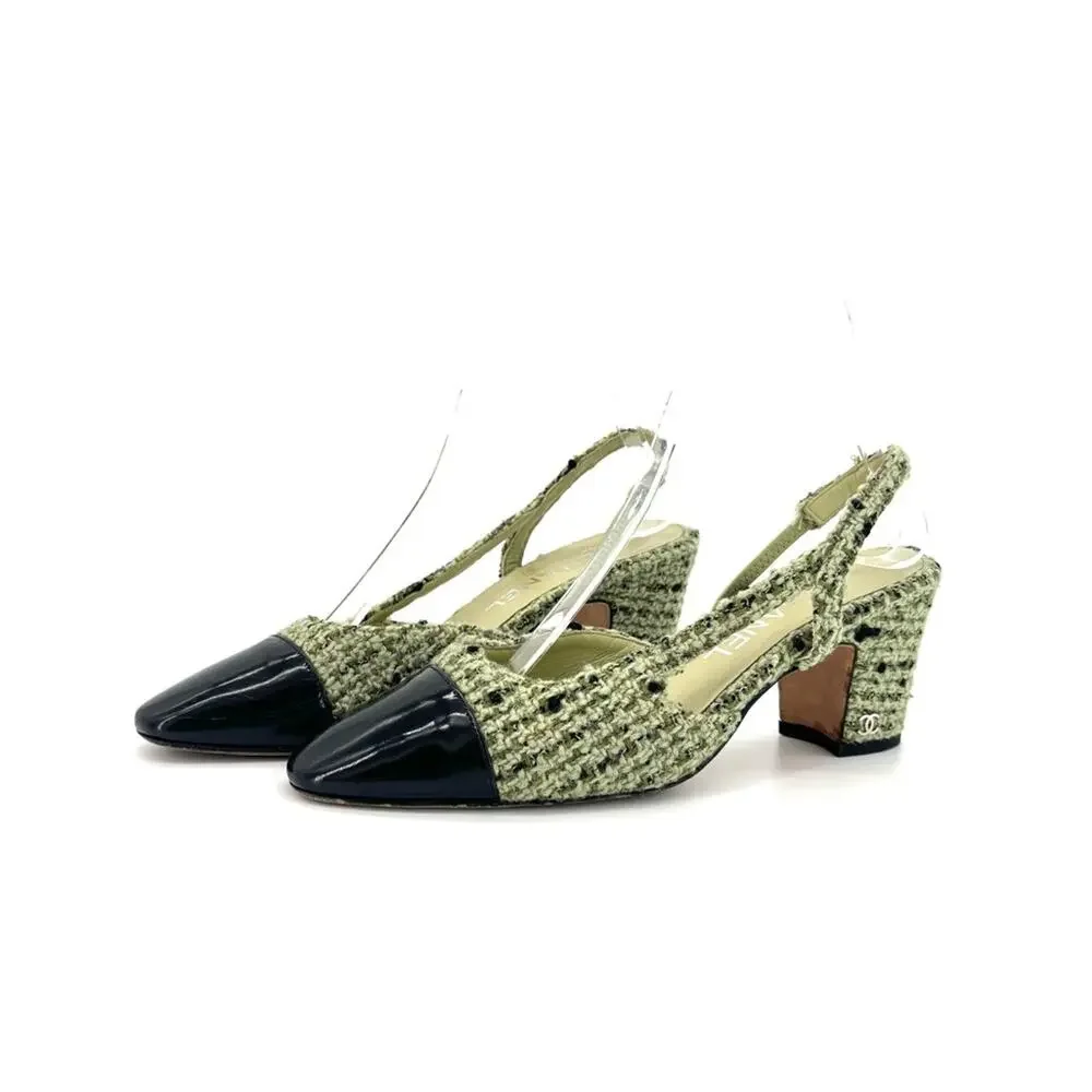 Chanel CC Logo Green Wool Tweed Patent Cap Toe Slingback Heeled Sandals 37